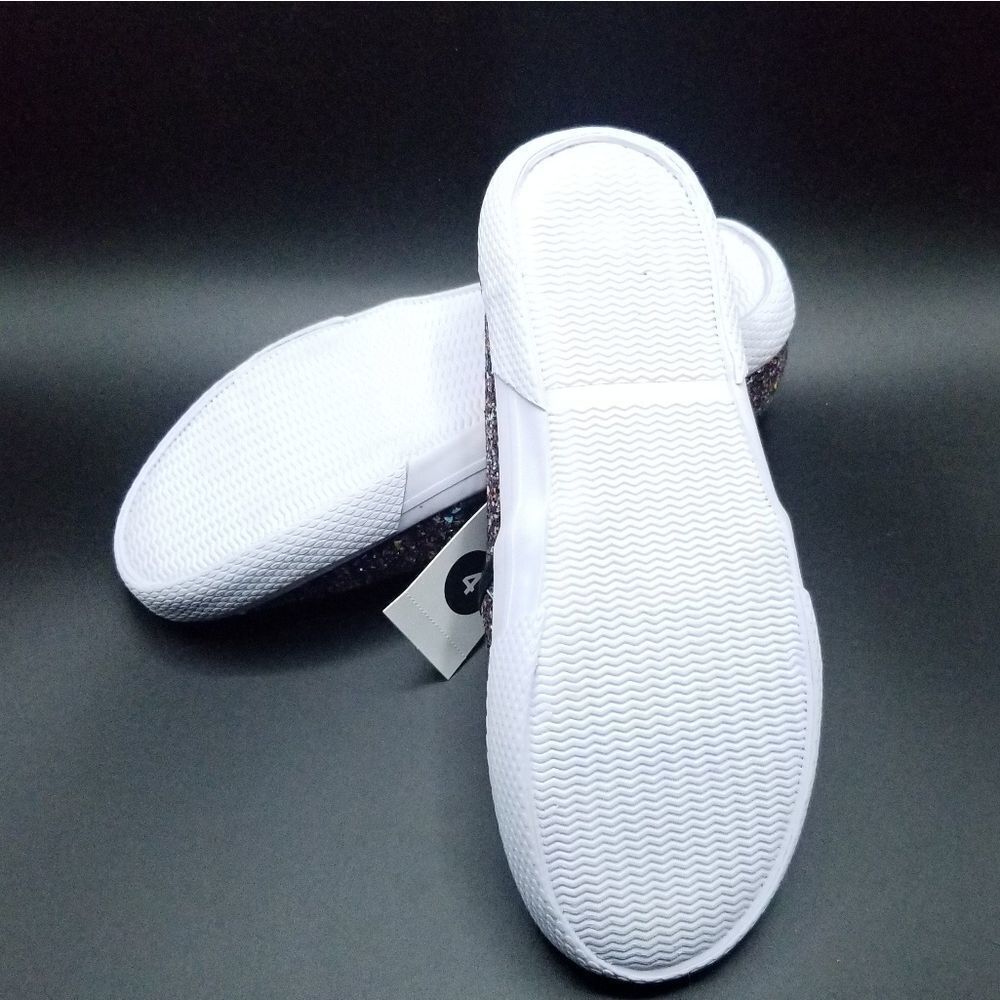 Multicolor   - Picture 4 of 4